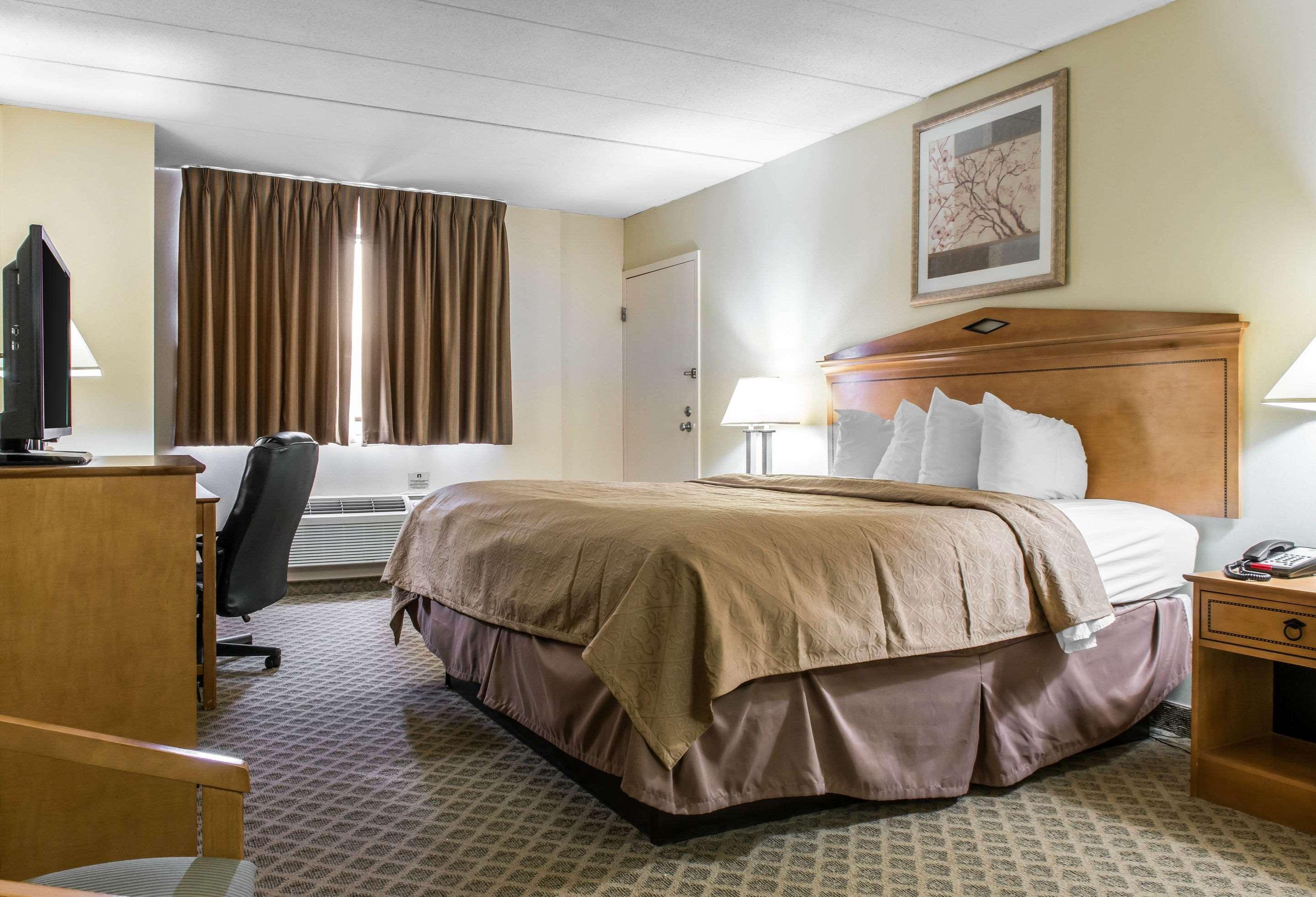 Quality Inn & Suites Fairview  Екстериор снимка