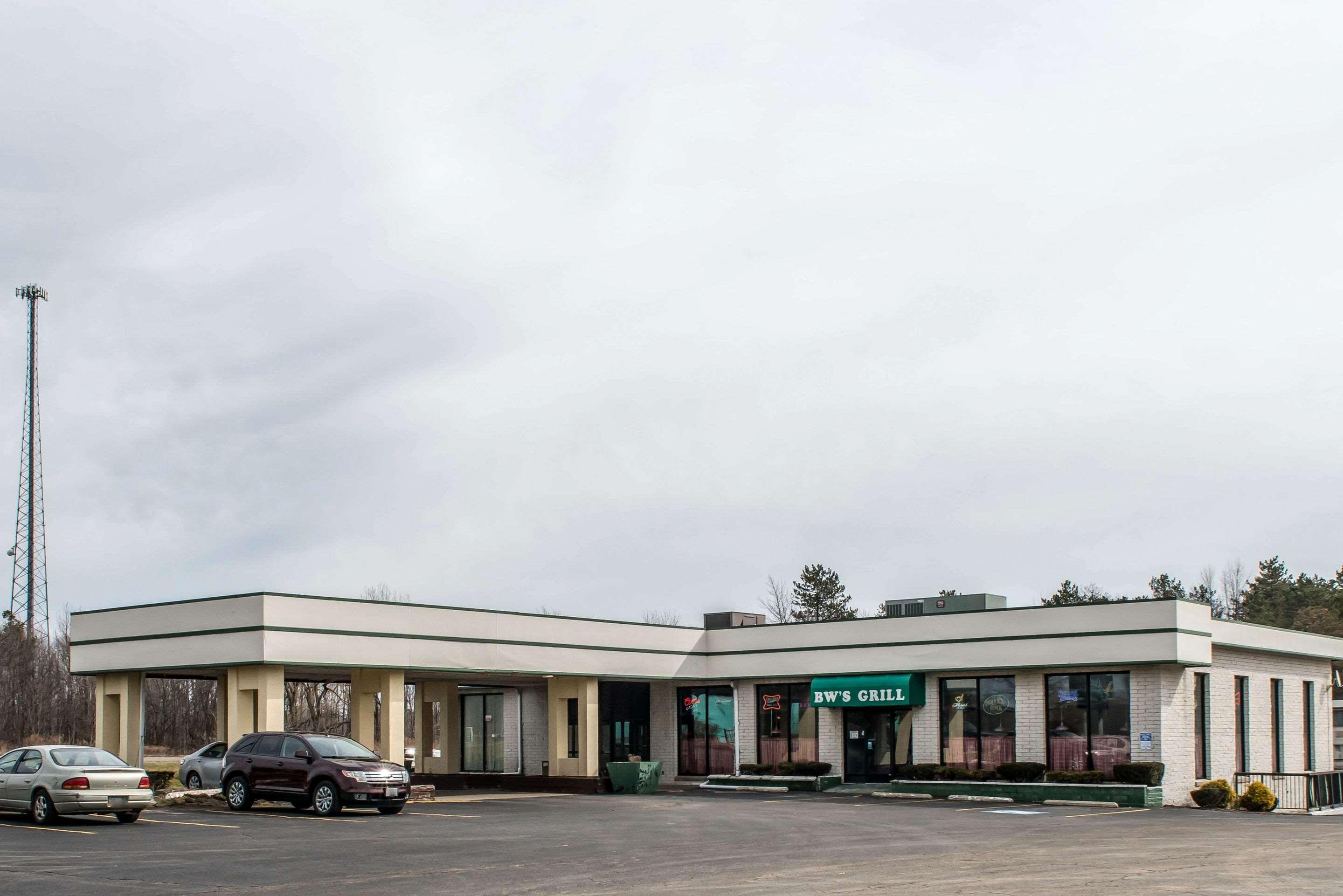 Quality Inn & Suites Fairview  Екстериор снимка